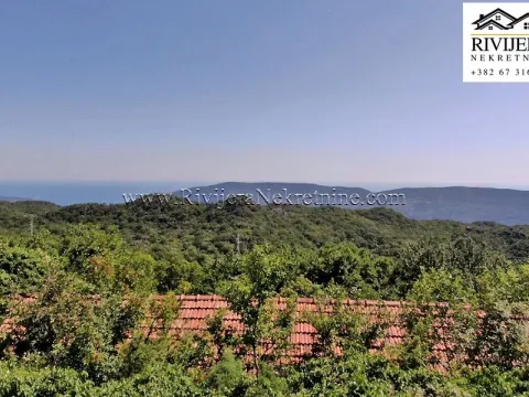 Zemljište in Mokrine