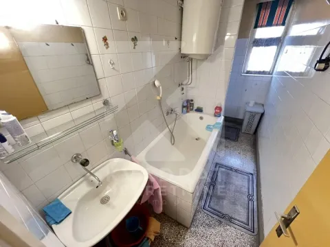 Rent, four bedroom apartment, 120m², Preko Morače, Podgorica - image 14