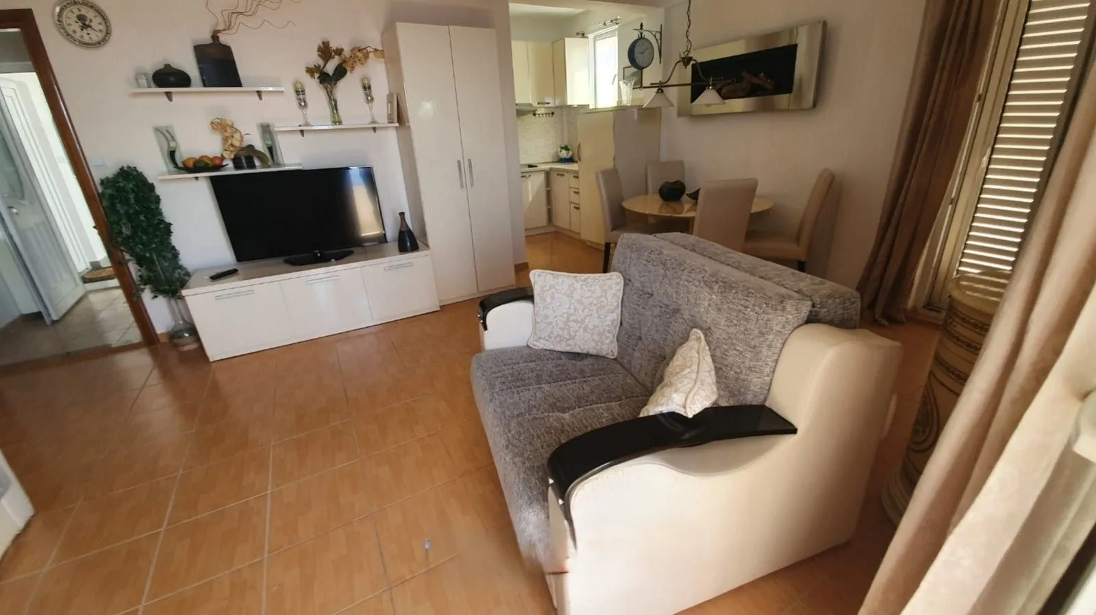 Sale, studio apartment, 43m², Seoce, Budva