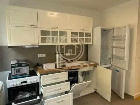 Rent, four bedroom apartment, 151m², Voždovac Sve Podlokacije, Beograd - image 18
