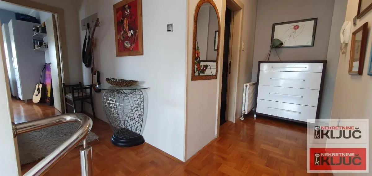 Prodaja, stan, 144m², Spens, Novi Sad Sve Podlokacije