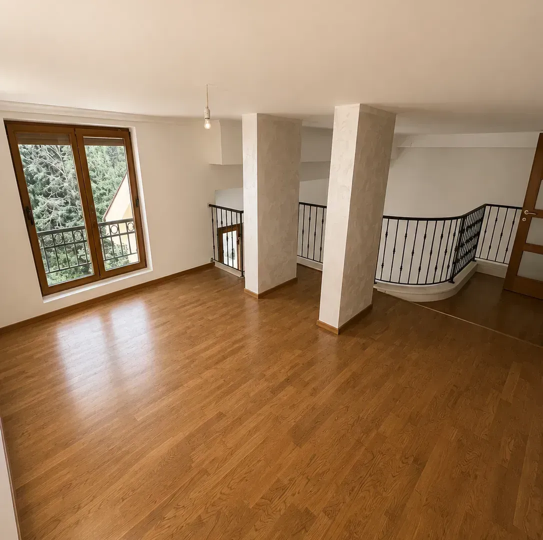 Rent, house, 400m², Gorica C, Podgorica