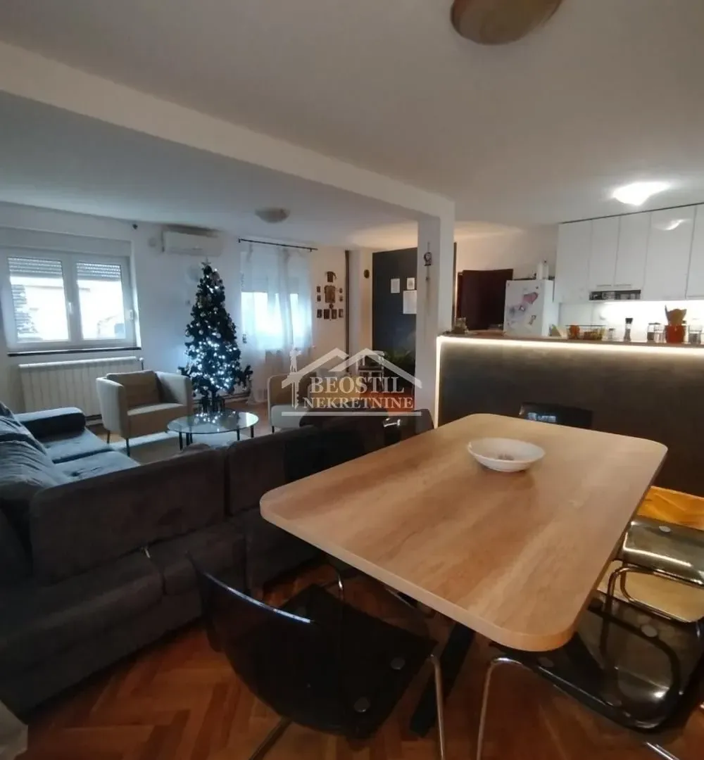 Prodaja, kuća, 183m², Mala Moštanica, Obrenovac