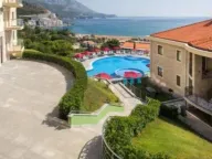 Izdavanje, jednosoban stan, 53m², Bečići, Budva - image 2