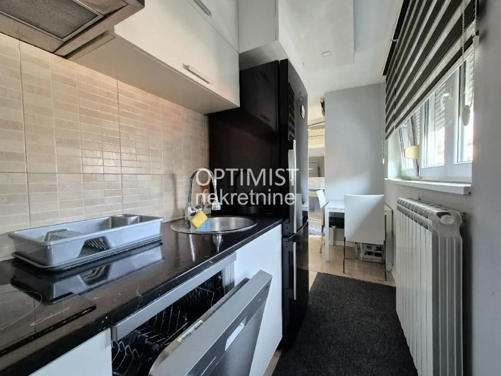Rent, two bedroom apartment, 35m², Crveni Krst, Beograd