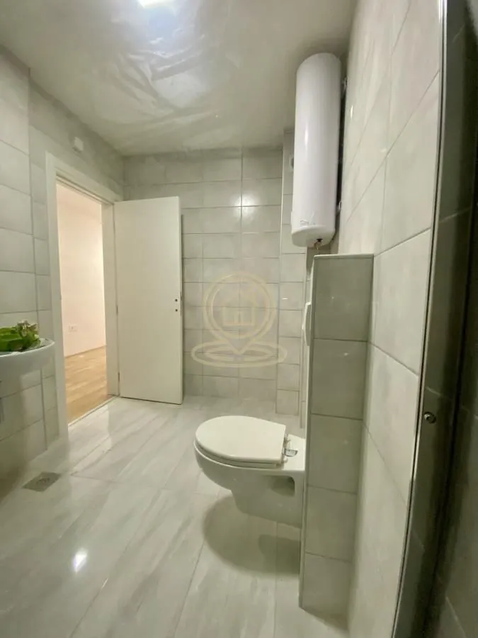 Prodaja, četvorosoban stan, 92m², Crveni Pevac, Niš