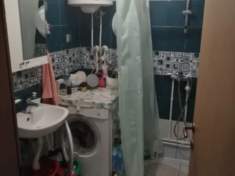 Izdavanje, dvosoban stan, 40m², Palilula, Niš - image 2