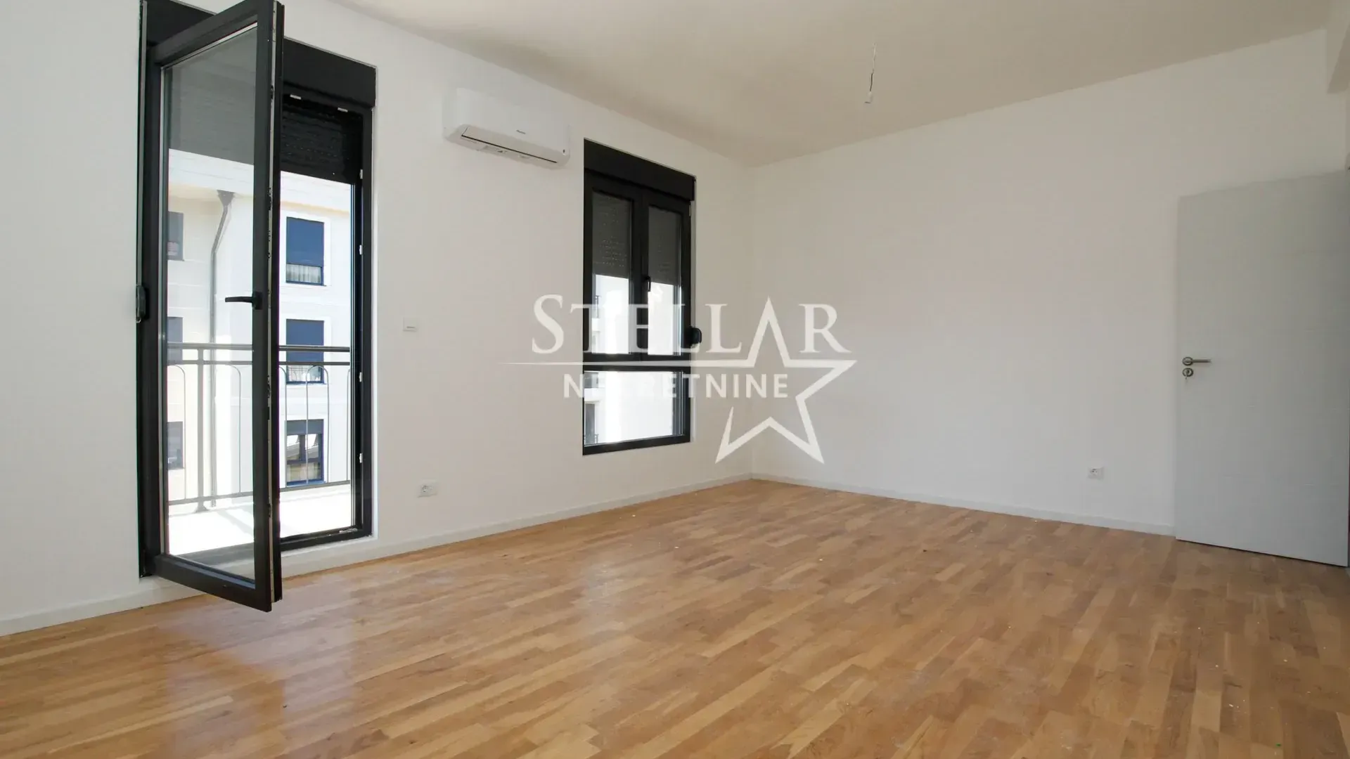 Prodaja, dvosoban stan, 64m², Tološi, Podgorica