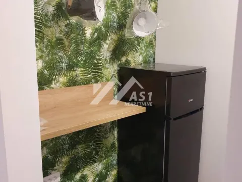 Izdavanje, poslovni prostor, 100m², Novi Sad Sve Podlokacije, Novi Sad - image 9