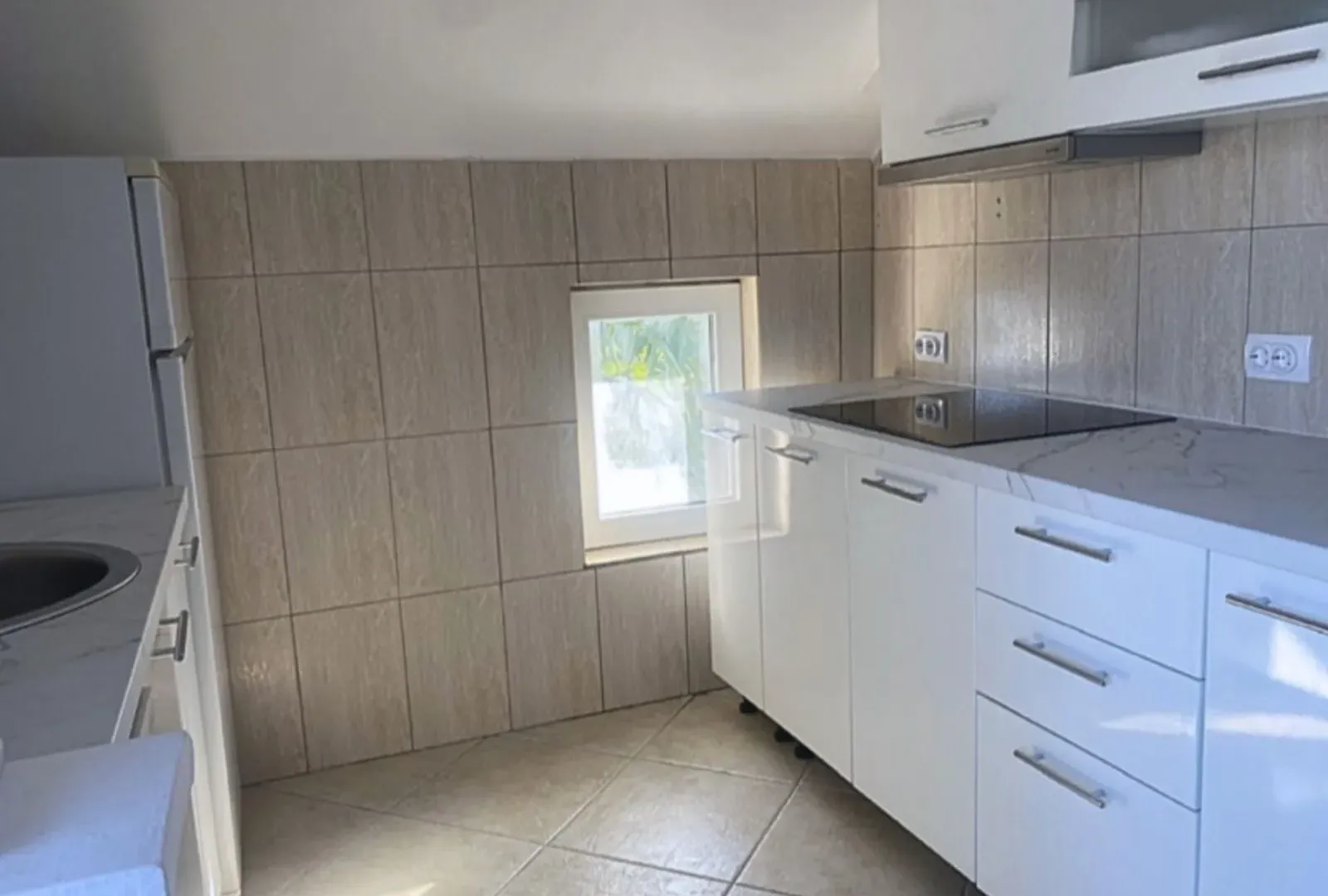 Prodaja, kuća, 105m², Krašići, Tivat