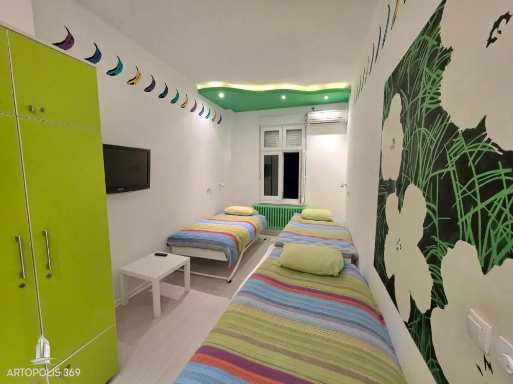 Prodaja, četvorosoban stan, 103m², Savski Venac, Beograd