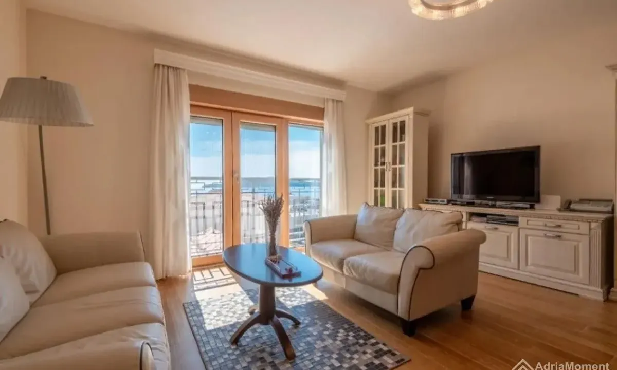 Sale, three bedroom apartment, 123m², Pržno, Budva