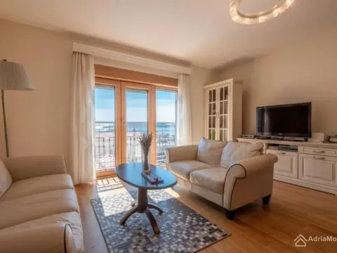 Sale, three bedroom apartment, 123m², Pržno, Budva