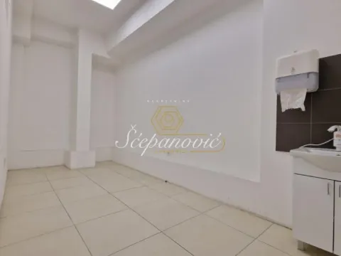 Sale, office space, 155m², Podbara, Novi Sad Sve Podlokacije - image 4