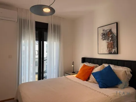 Prodaja, jednosoban stan, 46m², City Kvart, Podgorica - image 8