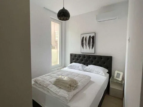 Sale, two bedroom apartment, 68m², Bečići, Budva - image 6