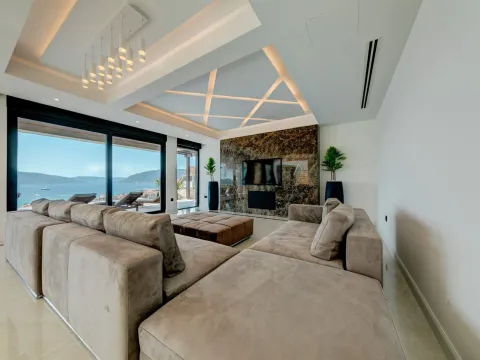 Prodaja, kuća, 351m², Marići, Tivat - image 7