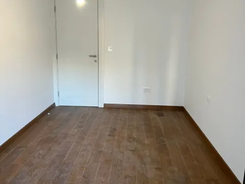 Prodaja, jednosoban stan, 52m², Tološka šuma, Podgorica - image 8