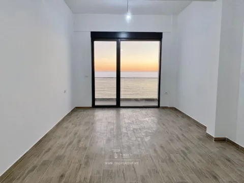 Sale, studio apartment, 30m², Sutomore, Bar - image 4