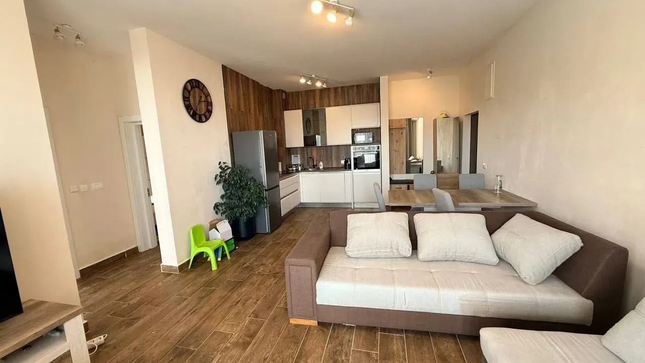 Prodaja, dvosoban stan, 76m², Centar, Budva