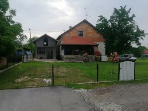 Sale, house, 130m², Medjulužje, Mladenovac - image 4