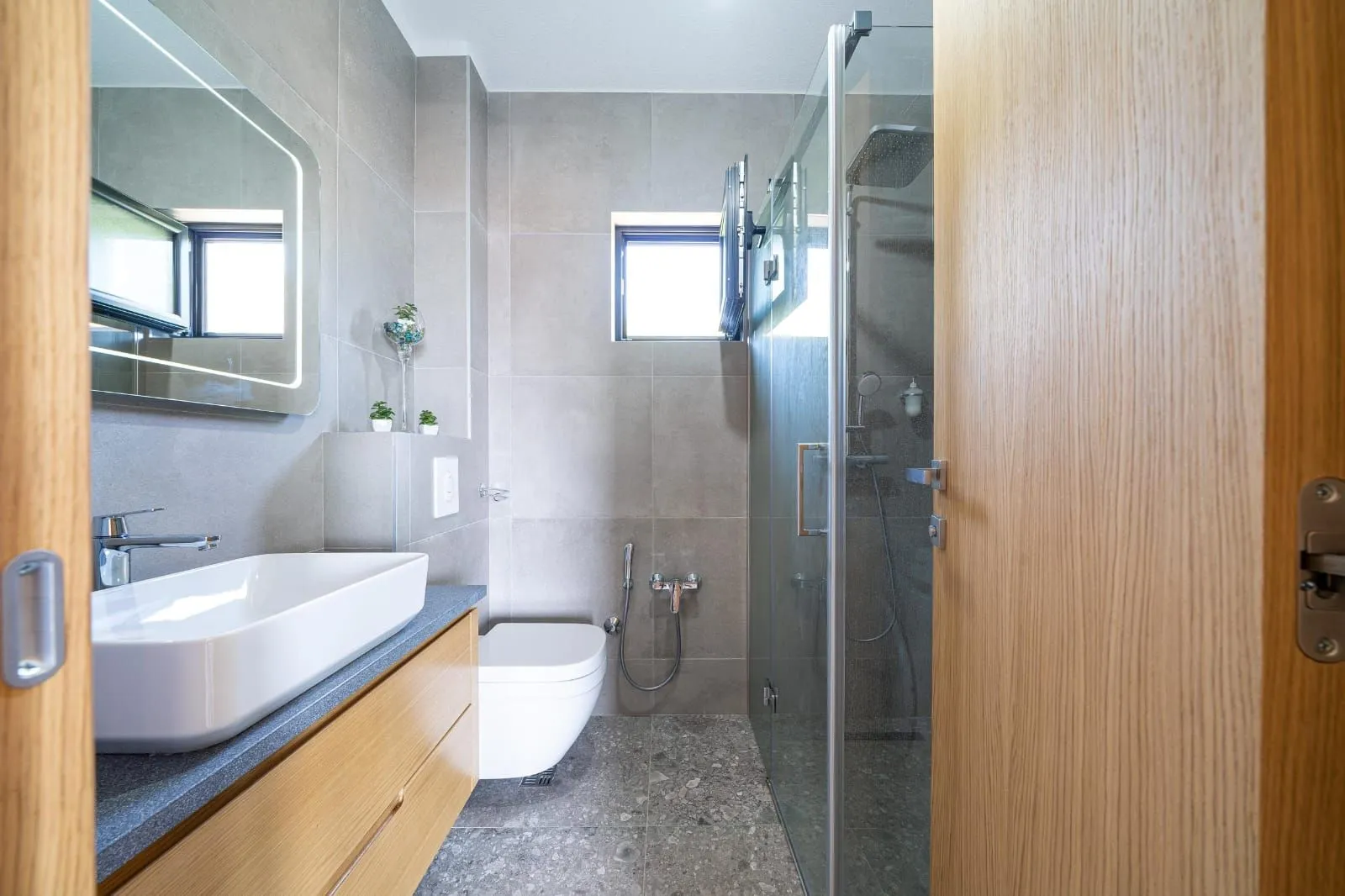Prodaja, trosoban stan, 77m², Tivat, Crna Gora