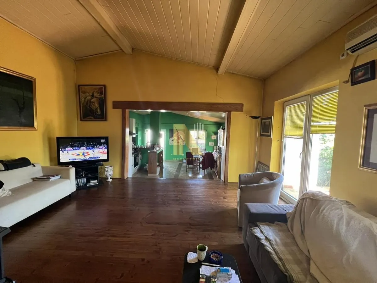 Prodaja, kuća, 135m², Rakovac, Novi Sad Sve Podlokacije