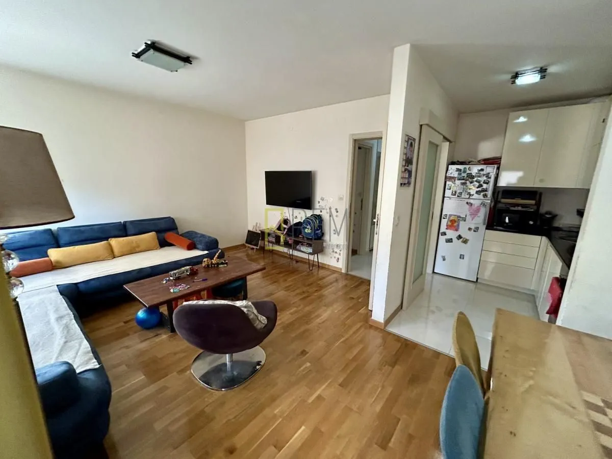 Prodaja, dvosoban stan, 61m², City Kej, Podgorica