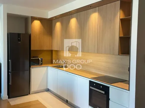 Rent, three bedroom apartment, 90m², Savski Venac, Beograd - image 13