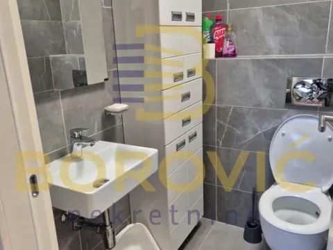 Izdavanje, četvorosoban stan, 105m², Novi Beograd Sve Podlokacije, Beograd - image 13