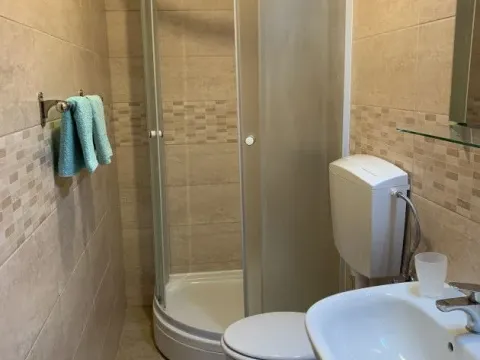 Rent, three bedroom apartment, 90m², Rozino, Budva - image 7