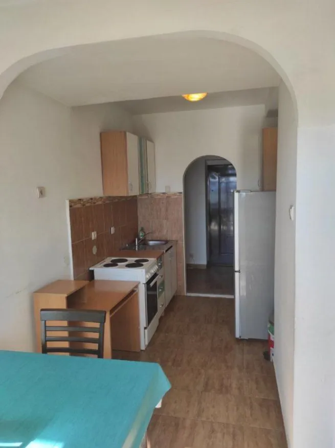 Izdavanje, jednosoban stan, 58m², Centar, Podgorica