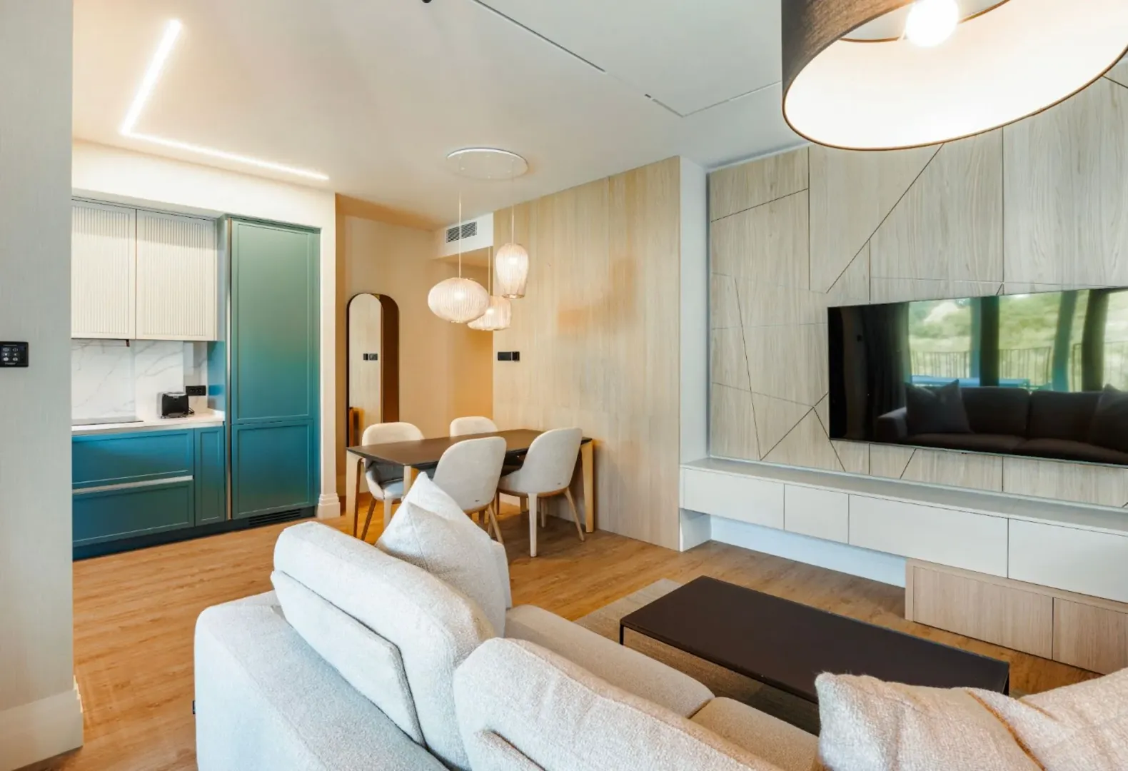Rent, two bedroom apartment, 112m², Porto Montenegro, Tivat