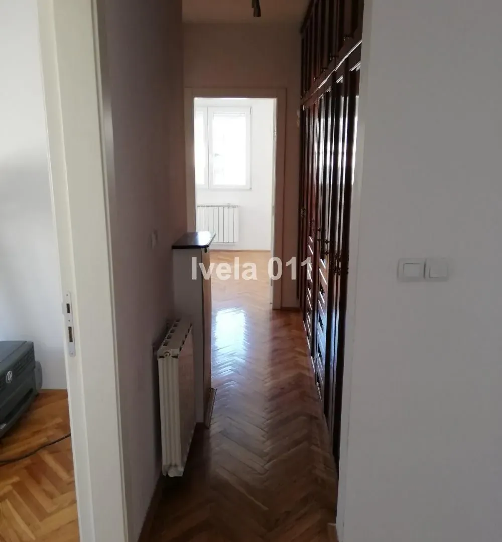 Sale, four bedroom apartment, 117m², Savski Venac, Beograd