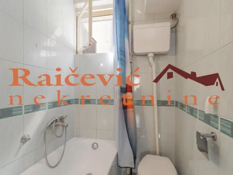 Prodaja, jednosoban stan, 38m², Kalenić Pijaca, Vračar Sve Podlokacije - image 17