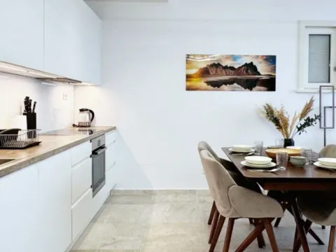 Sale, one bedroom apartment, 76m², Luštica Bay, Tivat - image 2