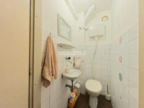 Prodaja, četvorosoban stan, 86m², Denkova Basta, Zvezdara Sve Podlokacije - image 9