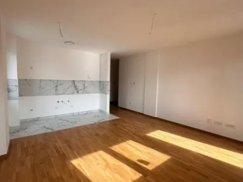 Prodaja, četvorosoban stan, 74m², Bulevar Evrope, Novi Sad Sve Podlokacije - image 2