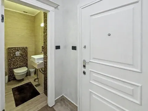 Sale, two bedroom apartment, 158m², Budva, Crna Gora - image 17