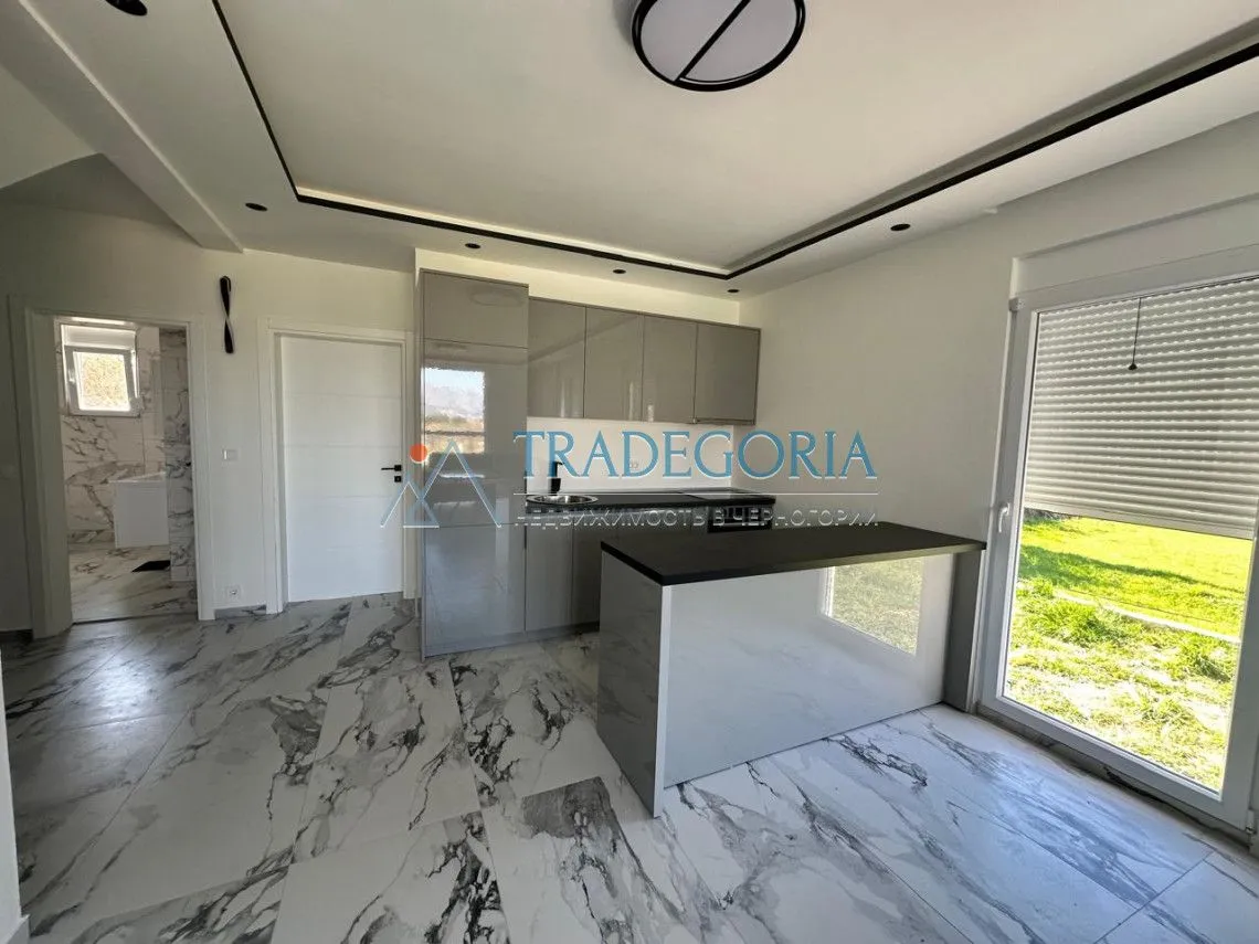Prodaja, jednosoban stan, 74m², Bar, Crna Gora
