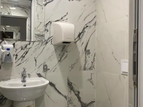 Izdavanje, poslovni prostor, 226m², Podgorica, Crna Gora - image 9