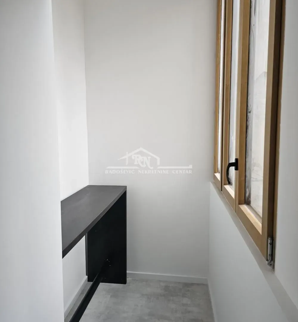 Prodaja, četvorosoban stan, 103m², Vračar Sve Podlokacije, Beograd