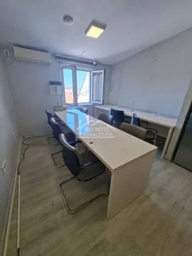 Sale, apartment, 118m², Đeram Pijaca, Beograd - image 15