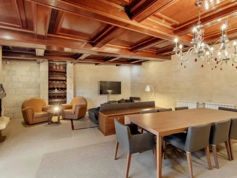 Prodaja, kuća, 246m², Kotor, Crna Gora - image 5