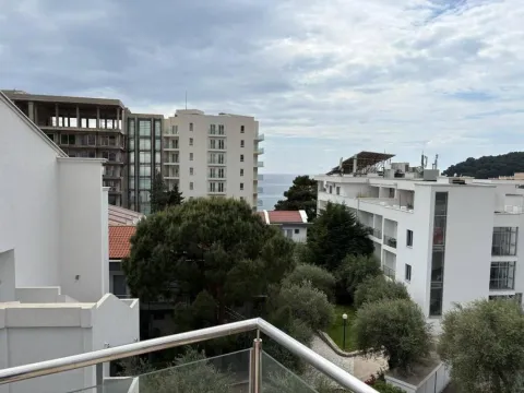 Sale, three bedroom apartment, 171m², Petrovac, Budva - image 10