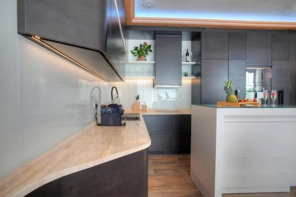 Rent, house, 180m², Prijevor, Budva