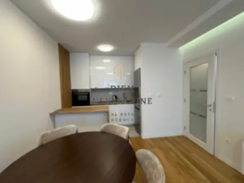 Izdavanje, dvosoban stan, 72m², Central Point, Podgorica - image 10