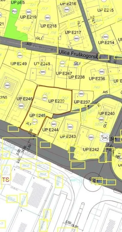 Prodaja, plac, 1300m², Gorica C, Podgorica
