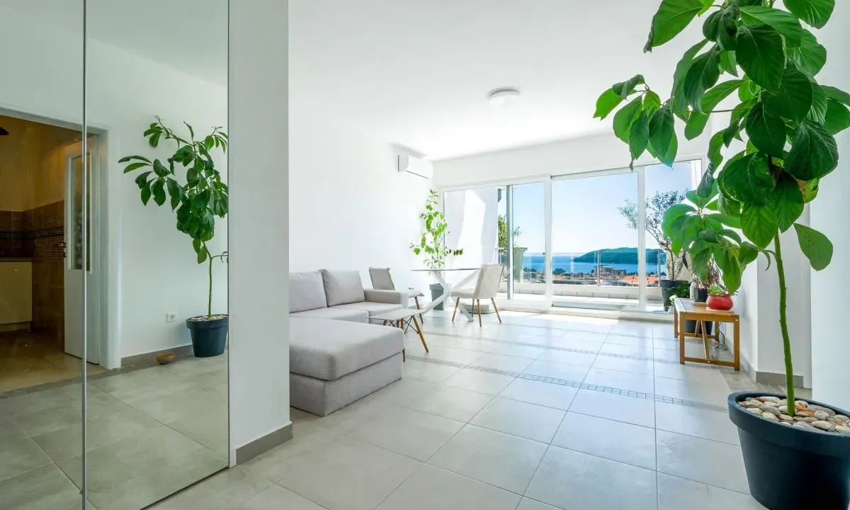 Prodaja, jednosoban stan, 65m², Budva, Crna Gora