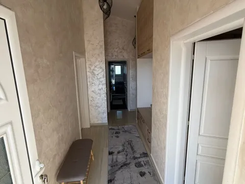 Rent, house, 155m², Farmaci, Podgorica - image 14